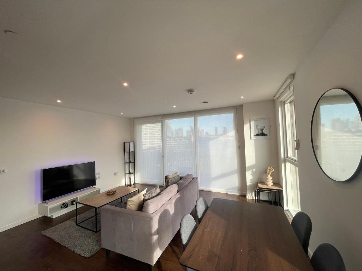 Immaculate 2Bed Apartment In London- City Views エクステリア 写真