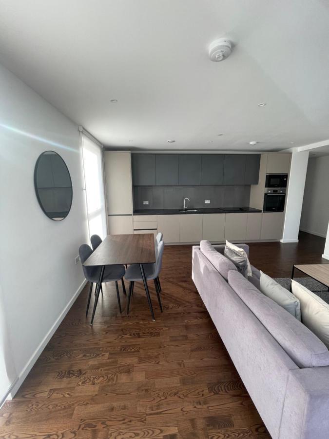 Immaculate 2Bed Apartment In London- City Views エクステリア 写真