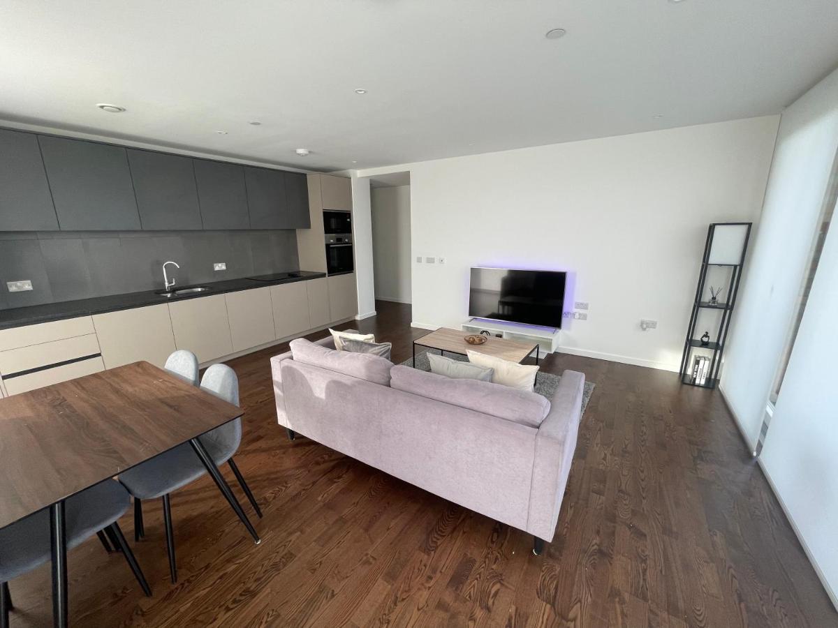 Immaculate 2Bed Apartment In London- City Views エクステリア 写真