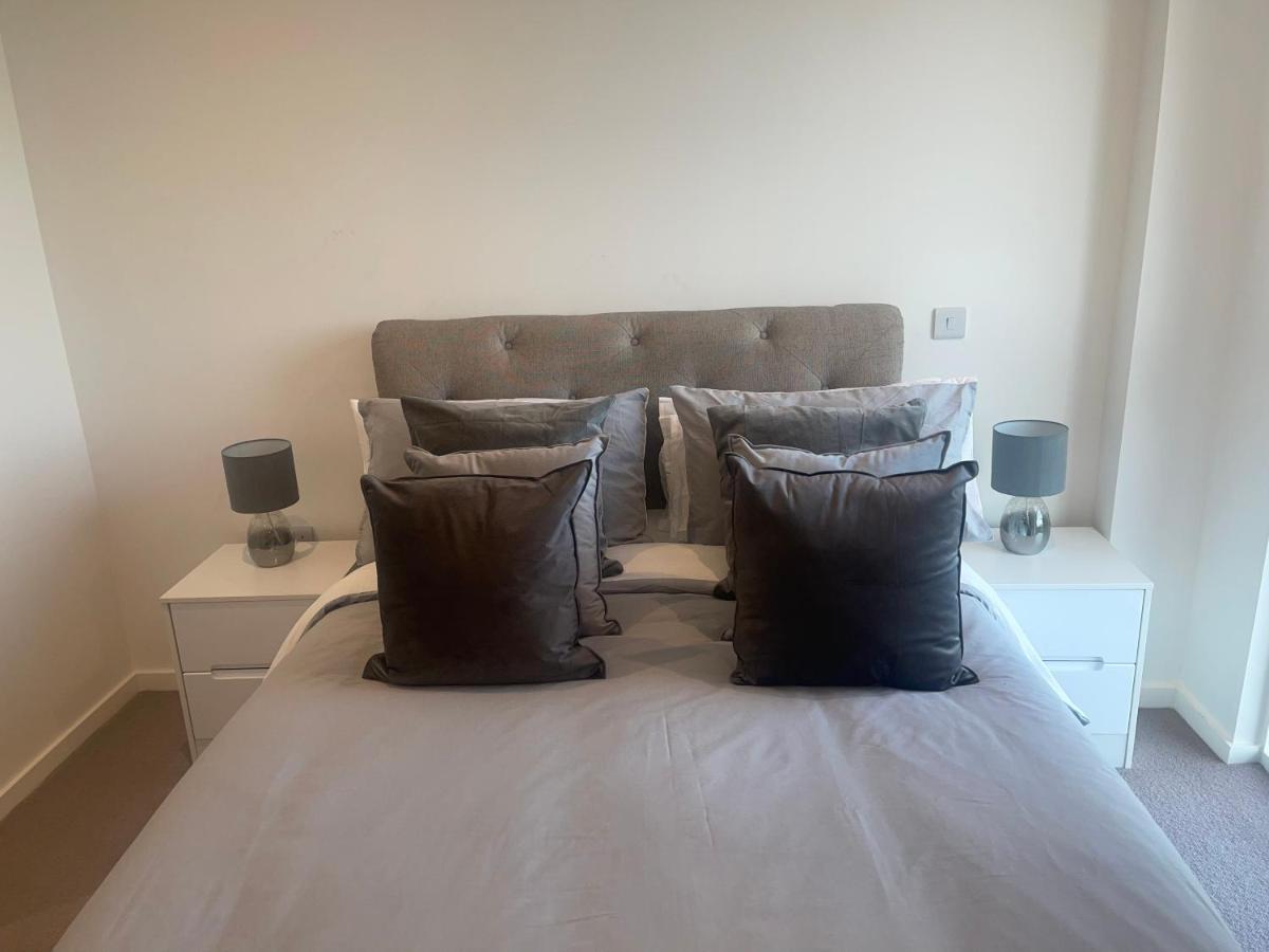 Immaculate 2Bed Apartment In London- City Views エクステリア 写真