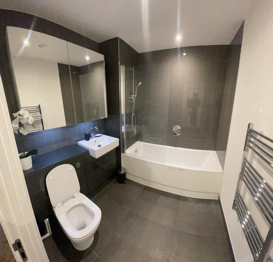 Immaculate 2Bed Apartment In London- City Views エクステリア 写真