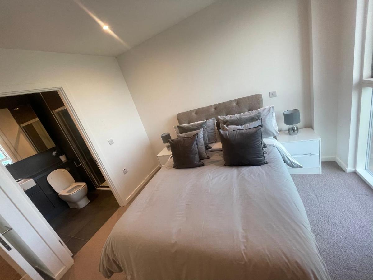 Immaculate 2Bed Apartment In London- City Views エクステリア 写真